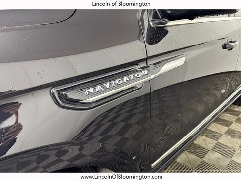 Certified 2023 Lincoln Navigator L Reserve w/ Equipment Group 201A image 15