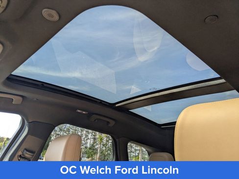 Used 2021 Lincoln Corsair Reserve w/ Equipment Group 201A AWD/4WD image 15
