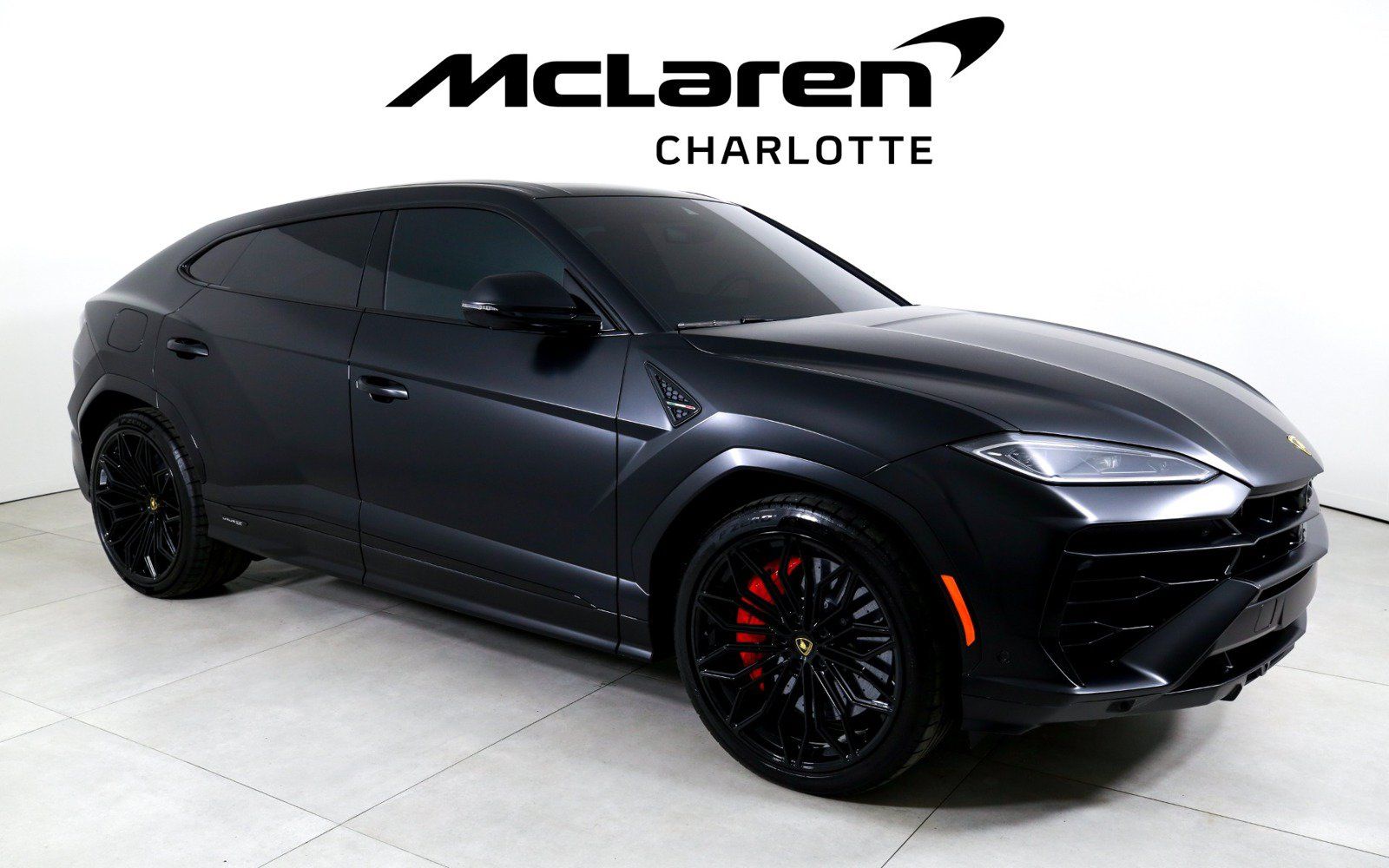Used 2025 Lamborghini Urus S AWD/4WD image 2