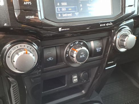 Used 2016 Toyota 4Runner 4WD image 20