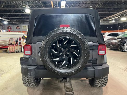 Used 2016 Jeep Wrangler Unlimited Sport AWD/4WD image 4
