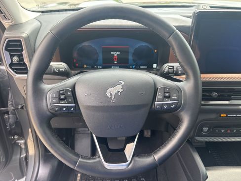 Used 2025 Ford Bronco Sport Outer Banks w/ Outer Banks Tech Package+ AWD/4WD image 21