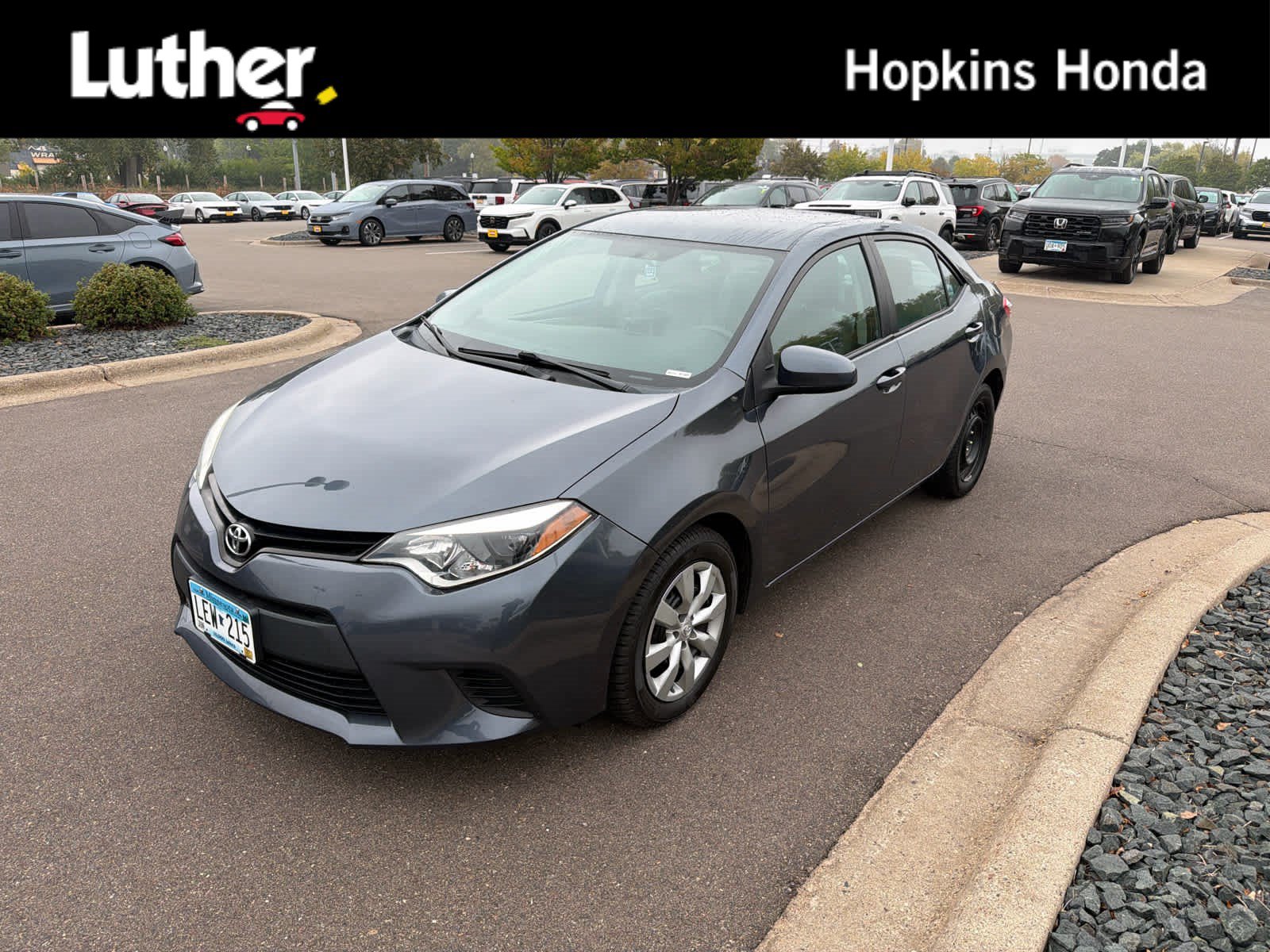 Used 2014 Toyota Corolla LE FWD image 1