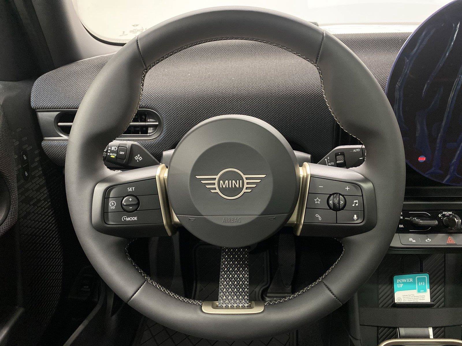 New 2026 MINI Cooper 4-Door Hardtop FWD image 15