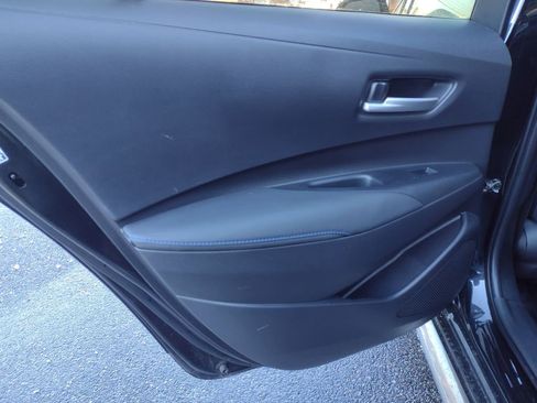 Used 2022 Toyota Corolla SE image 16