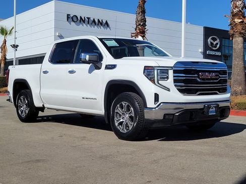 Used 2025 GMC Sierra 1500 SLT AWD/4WD image 36