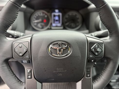 Certified 2022 Toyota Tacoma TRD Sport image 35