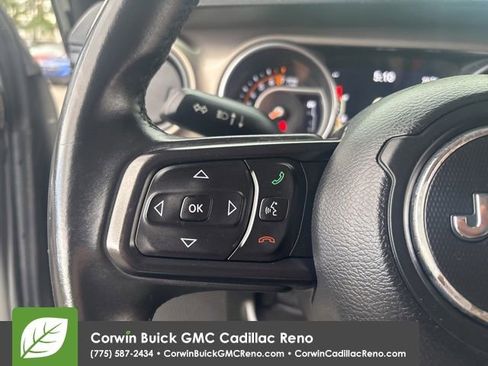 Used 2018 Jeep Wrangler Unlimited Sport S AWD/4WD image 19