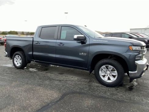 Used 2020 Chevrolet Silverado 1500 LT w/ Texas Edition image 2
