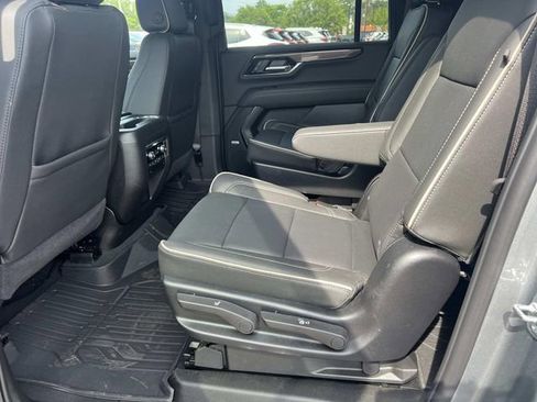 Used 2026 GMC Yukon XL Elevation AWD/4WD image 14