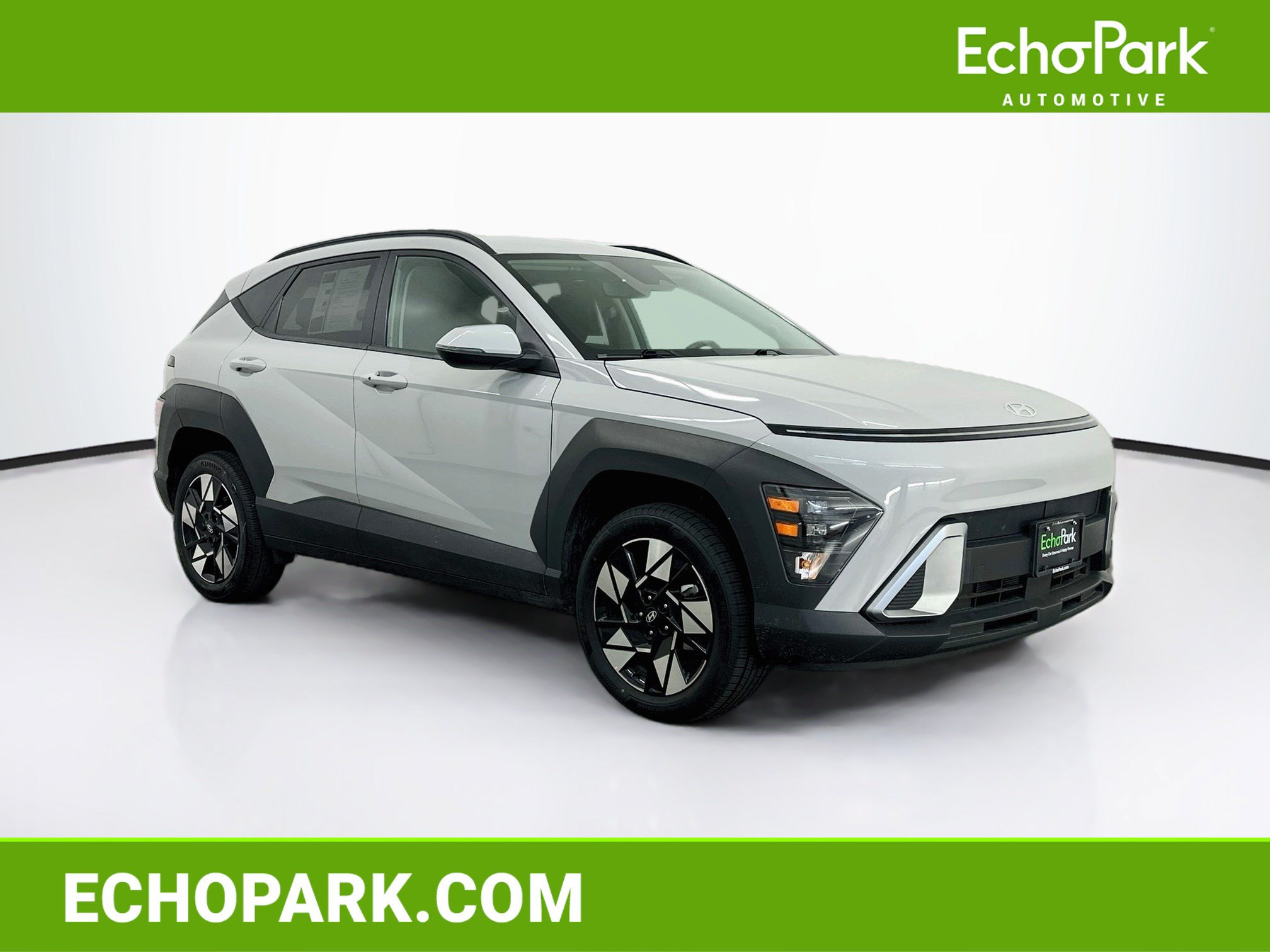 Used 2025 Hyundai Kona SEL AWD/4WD image 1