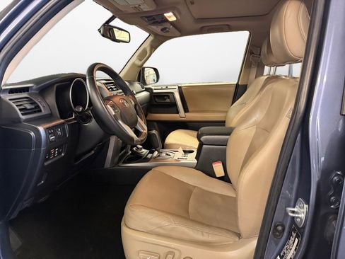 Used 2013 Toyota 4Runner Limited AWD/4WD image 11