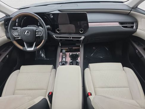 Used 2025 Lexus RX 350 AWD w/ Convenience Package image 9