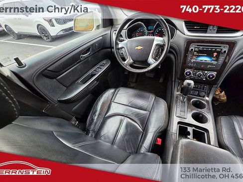 Used 2015 Chevrolet Traverse LT image 11