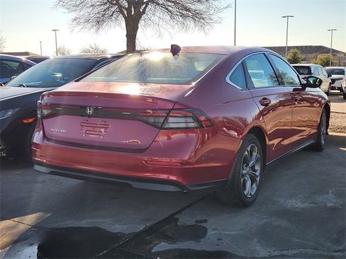 Used 2024 Honda Accord EX image 4