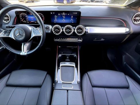 Certified 2024 Mercedes-Benz GLB 250 image 15