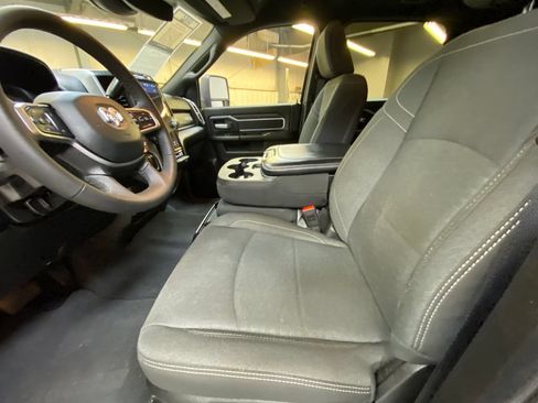 Used 2026 RAM 2500 Big Horn AWD/4WD image 23