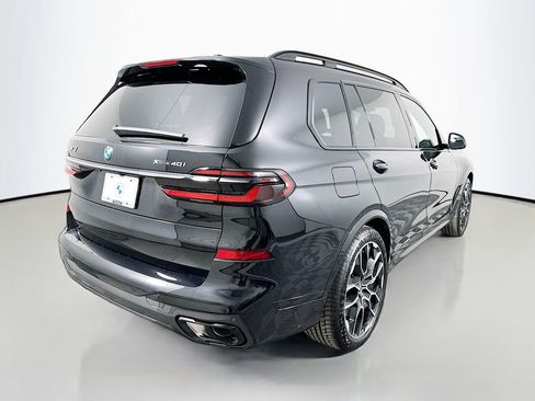 Used 2026 BMW X7 xDrive40i w/ M Sport Package image 5