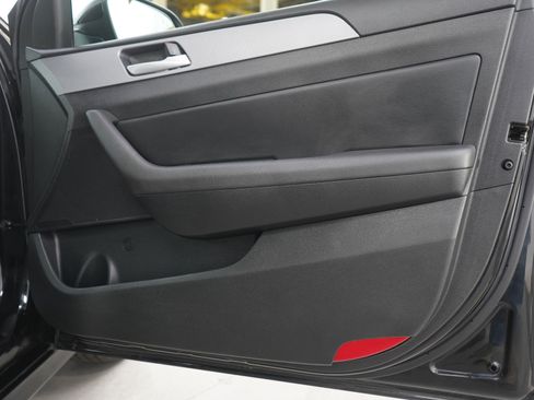 Used 2019 Hyundai Sonata SEL FWD image 9