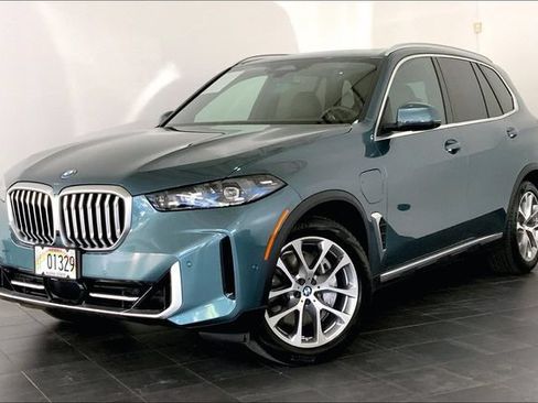 Used 2026 BMW X5 xDrive50e w/ Executive Package AWD/4WD image 1