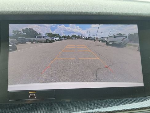 Used 2021 Buick Envision Essence AWD/4WD image 29