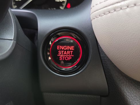 New 2026 Honda HR-V LX image 18