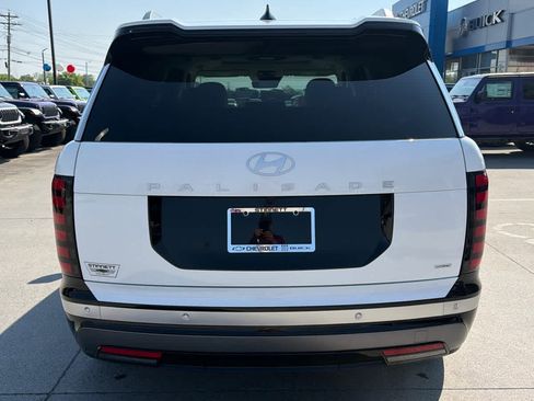 Used 2026 Hyundai Palisade Limited AWD/4WD image 8
