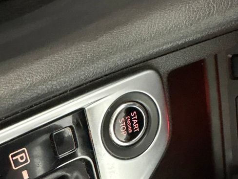 Used 2024 Nissan Sentra SV FWD image 36