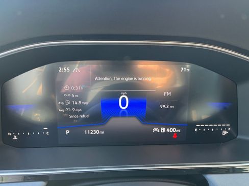 Used 2025 Volkswagen Jetta SE image 40