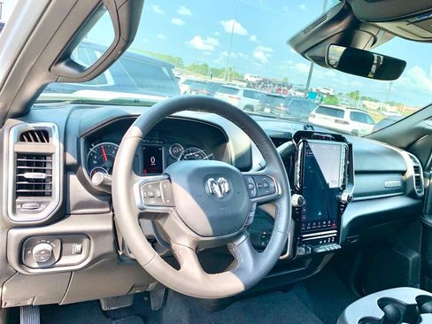Used 2026 RAM 2500 Big Horn AWD/4WD image 15