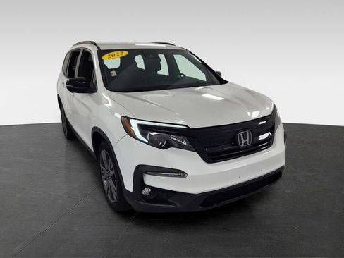 Used 2022 Honda Pilot Sport image 1