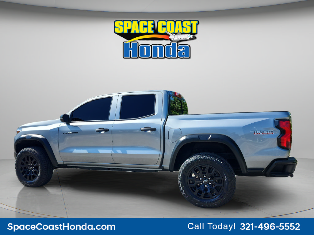 Used 2026 Chevrolet Colorado Trail Boss AWD/4WD image 11