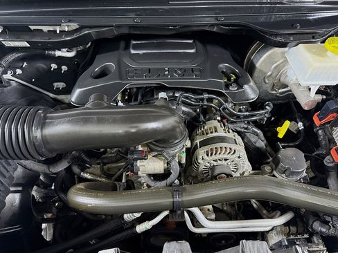 Used 2019 RAM 1500 Big Horn image 36