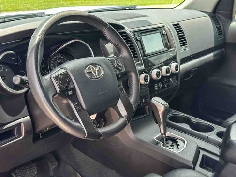 Used 2019 Toyota Sequoia TRD Sport w/ TRD Sport Premium Package AWD/4WD image 12