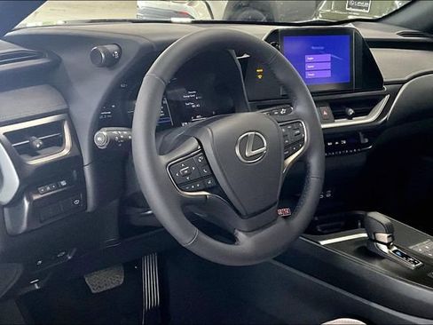 New 2026 Lexus UX 300h AWD image 6