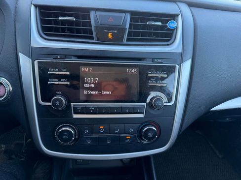 Used 2017 Nissan Altima 2.5 SR image 12