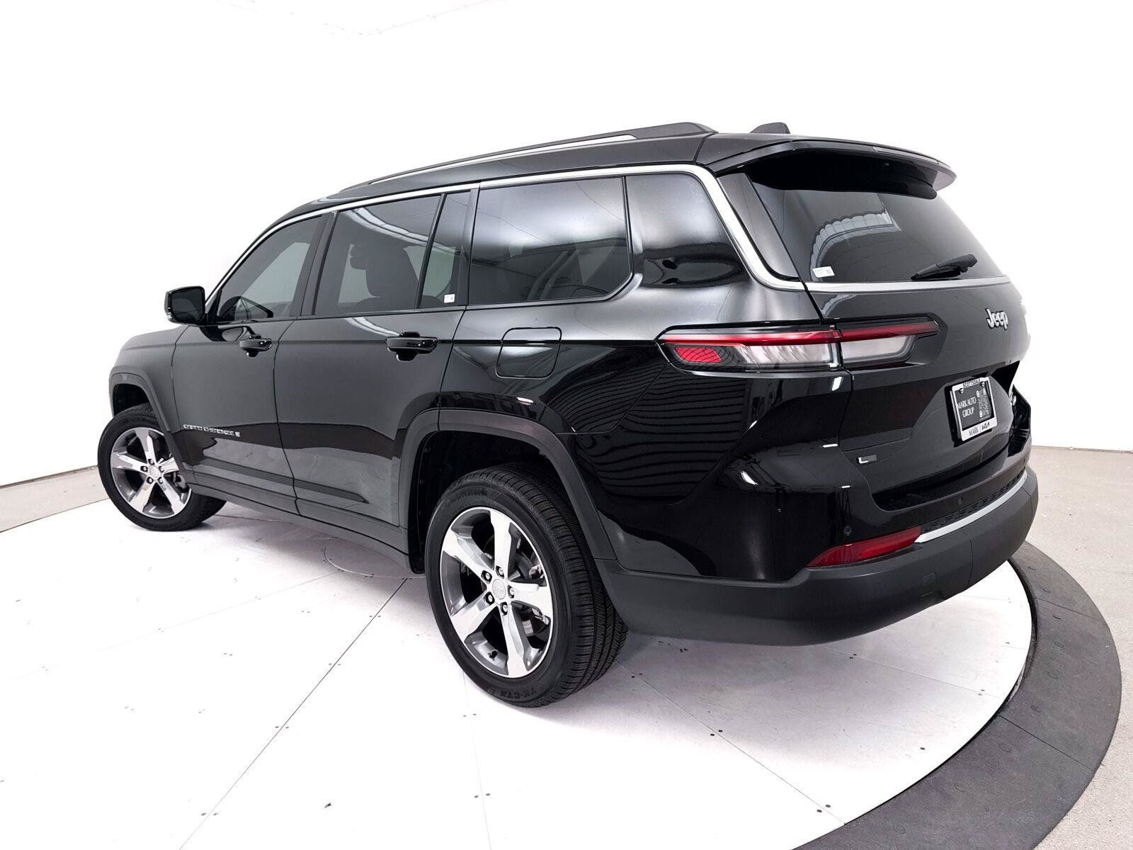 Used 2021 Jeep Grand Cherokee L Limited RWD image 2
