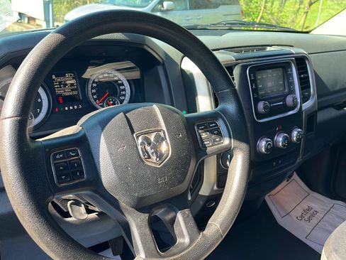 Used 2014 RAM 1500 Classic SLT RWD image 10