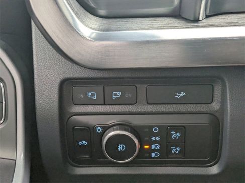 Used 2024 Ford F250 Lariat image 28