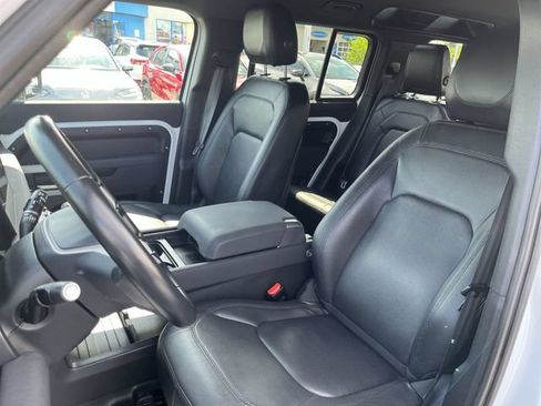 Used 2023 Land Rover Defender 110 S AWD/4WD image 21