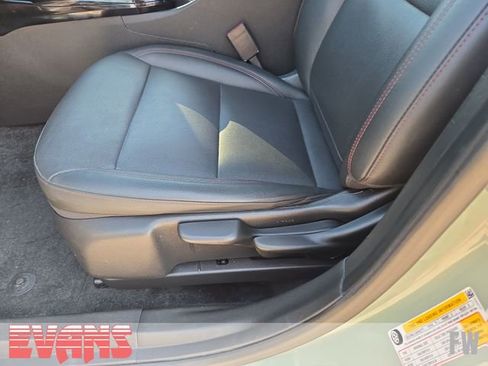 Used 2024 Chevrolet Trax RS w/ Driver Confidence Package FWD image 18