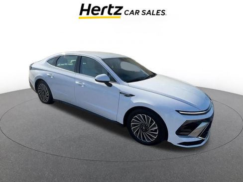 Used 2025 Hyundai Sonata SEL image 1
