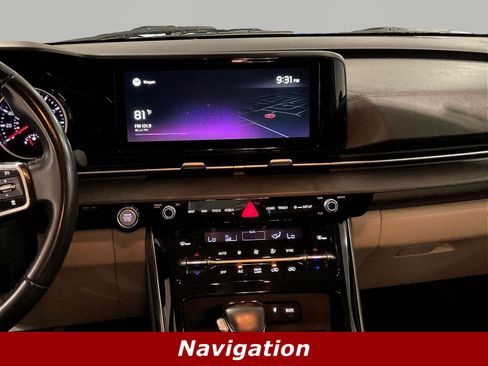 Used 2022 Kia Carnival EX FWD image 9