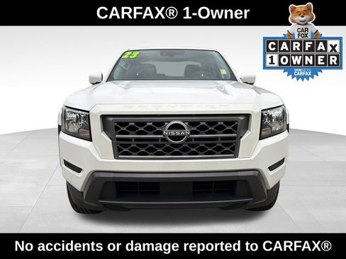 Used 2023 Nissan Frontier SV w/ Tow Package RWD image 2