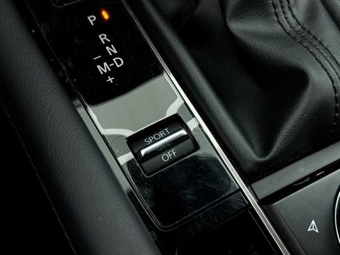 Certified 2024 MAZDA MAZDA3 2.5 Turbo Sedan w/Premium Plus image 13