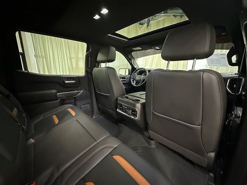 Used 2021 GMC Sierra 1500 AT4 w/ AT4 Premium Package image 23