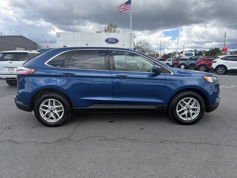 Certified 2023 Ford Edge SEL image 2
