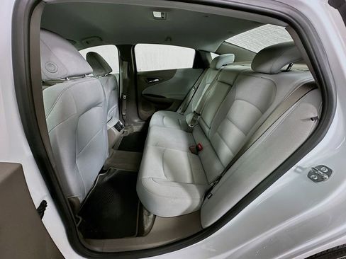 Used 2025 Chevrolet Malibu LT FWD image 23