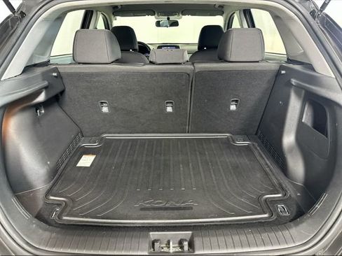 Used 2018 Hyundai Kona SE image 40