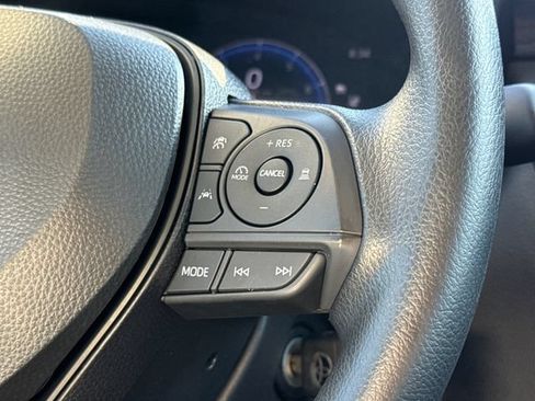 Used 2026 Toyota Corolla LE FWD image 28